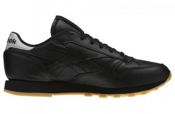 (W) Reebok Classic Leather 'Black Gum' Hitam Coklat BD4422 Order (W) Reebok Classic Leather 'Black Gum' Hitam Coklat BD4422