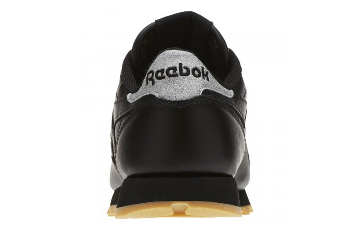 Shop (W) Reebok Classic Leather 'Black Gum' Hitam Coklat BD4422