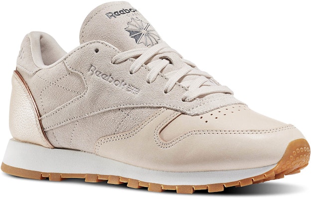 (W) Reebok Classic Leather 'Golden Neutrals' - Kulit Klasik Emas Neutral BD3744 Lookbook (W) Reebok Classic Leather 'Golden Neutrals' - Kulit Klasik Emas Neutral BD3744