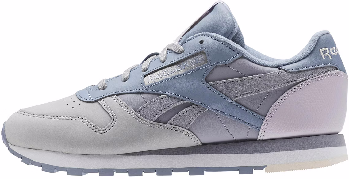 women-reebok-classic-leather-light-blue-cn-0360
