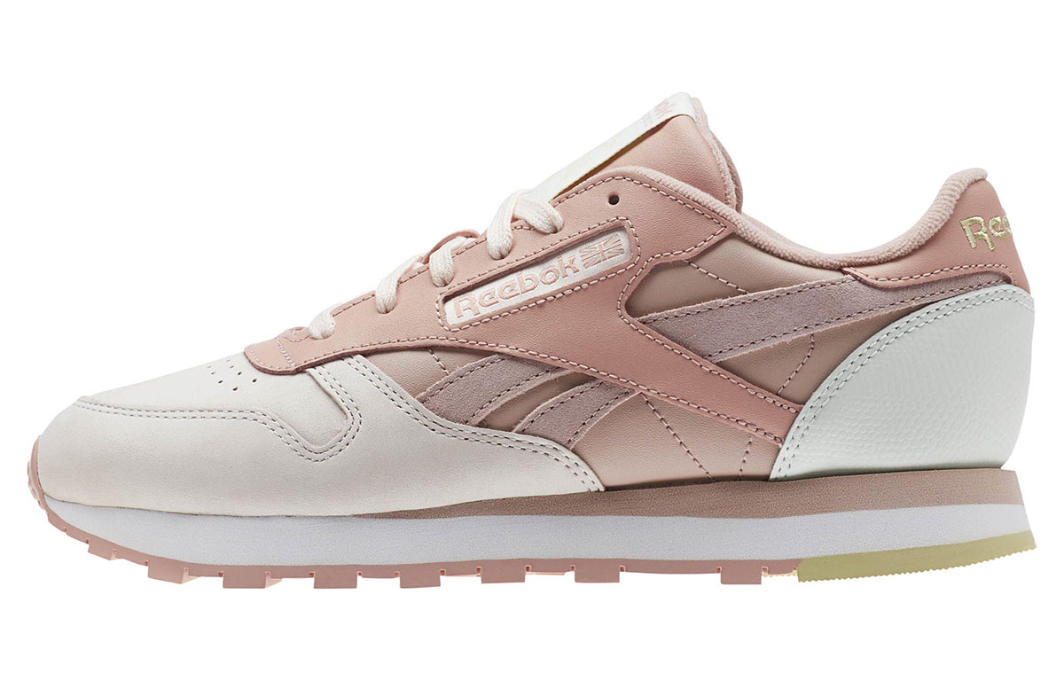 Buy (W) 锐步经典皮革'浅粉' CN0361