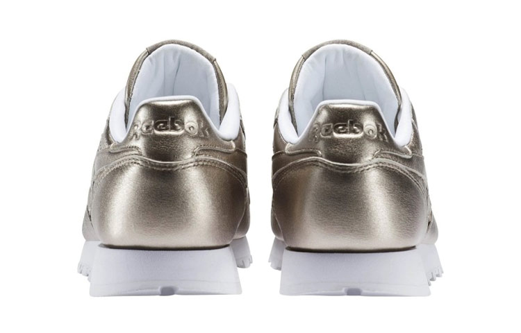 Shop (W) 리복 클래식 레더 '멜티드 메탈' (Reebok Classic Leather 'Melted Metal') BS7898