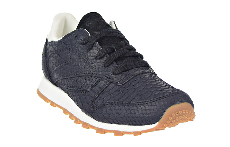 Lookbook (W) Reebok Classic Leather 'Biru Laut' V68796