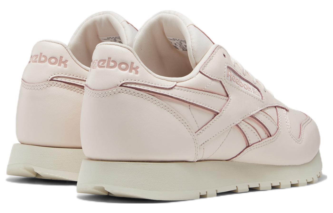 Shop (W) Reebok Classic Leather ''Lichtroze'' DV8432