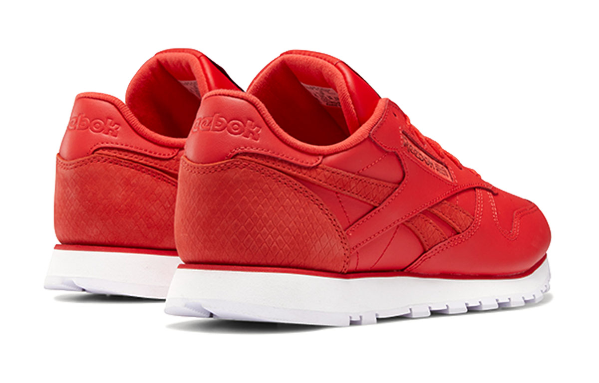 Shop (W) レディース リーボック クラシックレザー「レッド」 EF3255 EF3255