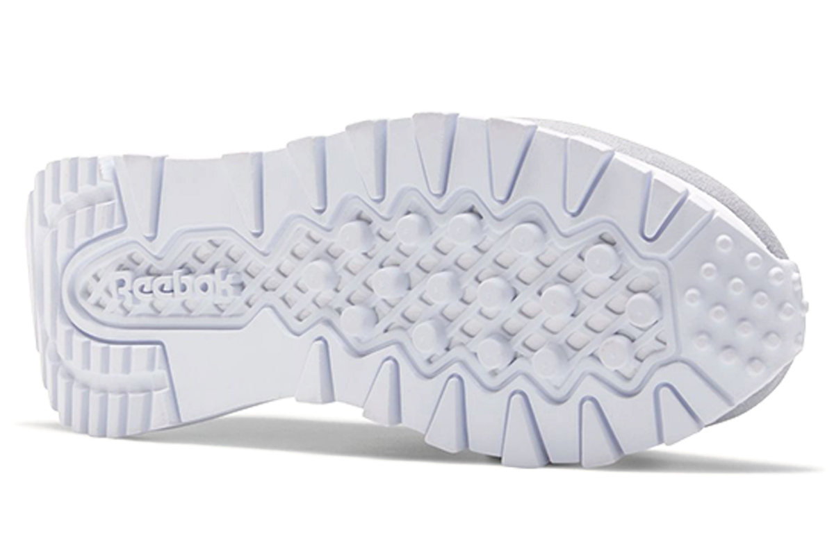 Shop （女性款）Reebok 經典皮革 Legacy 'Cold Grey' FY7442