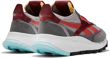 女子 Reebok 經典皮革遺產 '鯊魚酒紅' FY7362 Shop 女子 Reebok 經典皮革遺產 '鯊魚酒紅' FY7362