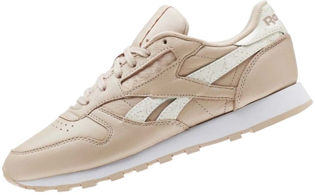 (W) Reebok Classic Leather Low 'Pink' Sepatu Wanita CN4020 Lookbook (W) Reebok Classic Leather Low 'Pink' Sepatu Wanita CN4020