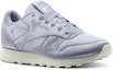 Lookbook (W) Reebok Clásico de Cuero Satinado 'Purple Fog'. CM9801
