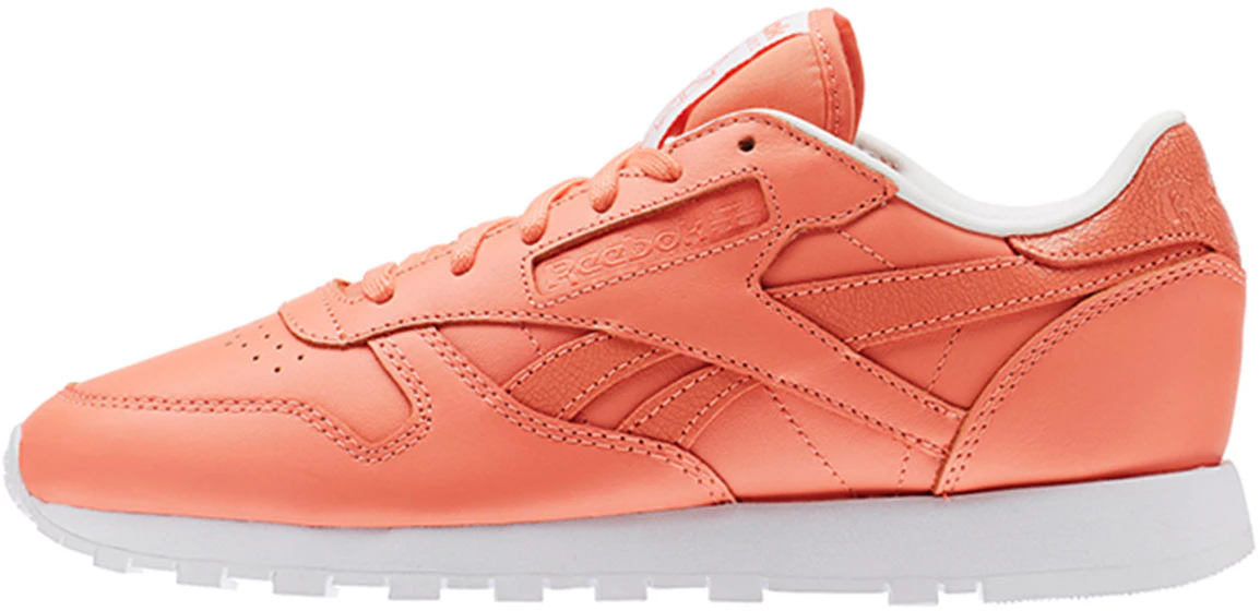 women-reebok-classic-leather-seasonal-ii-powder-white-ar-2805