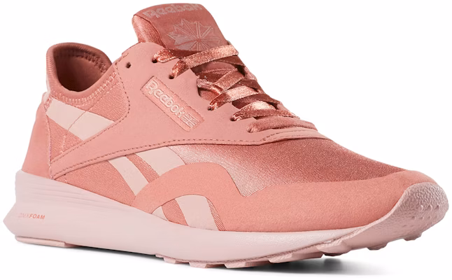 (W) 리복 클래식 나일론 '핑크 러너' (Reebok Classic Nylon 'Pink Runner') CN7750 Lookbook (W) 리복 클래식 나일론 '핑크 러너' (Reebok Classic Nylon 'Pink Runner') CN7750