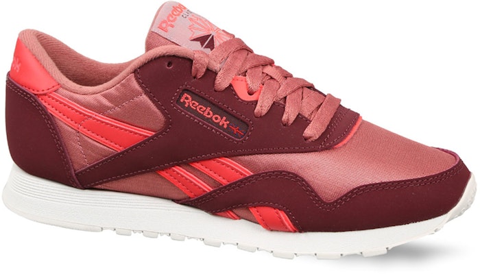 (Women) Reebok Classic Nylon 'Red' DV6900 Lookbook (Women) Reebok Classic Nylon 'Red' DV6900
