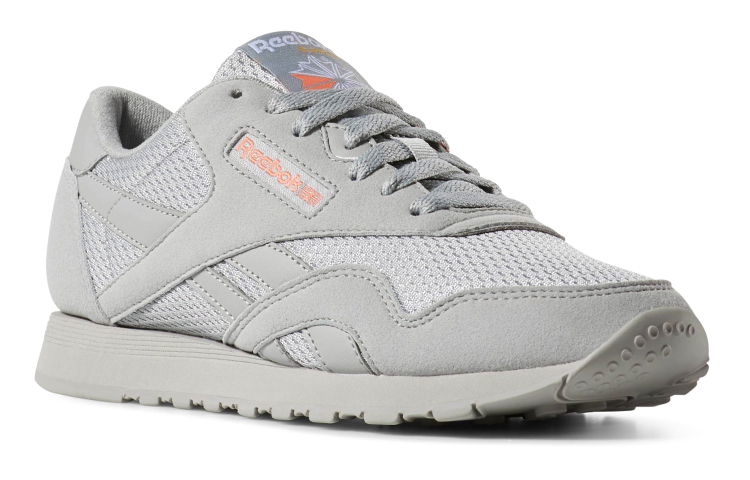 Lookbook (W) リーボック クラシック ナイロン TXT コールドグレー CN6685