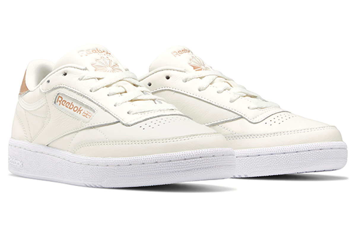 Lookbook (W) Reebok Club C 85 'Beige' Sepatu Sneakers Pria FX3030