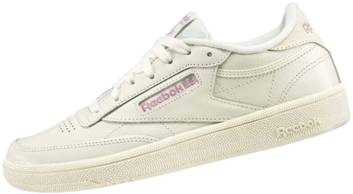 (W) Reebok Club C 85 'Beige Pink' Sepatu Sneaker Wanita DV4890 Lookbook (W) Reebok Club C 85 'Beige Pink' Sepatu Sneaker Wanita DV4890