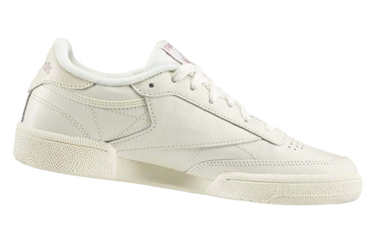 Shop (W) Reebok Club C 85 'Beige Pink' Sepatu Sneaker Wanita DV4890