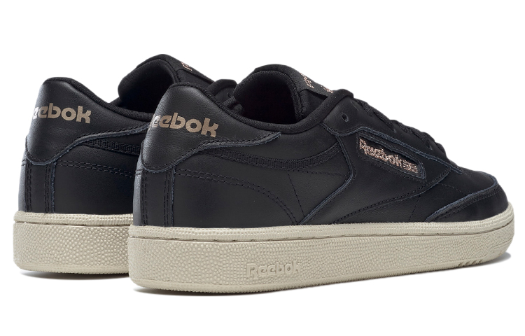 Shop (W) Reebok Club C 85 'Hitam Fashion' FW9229