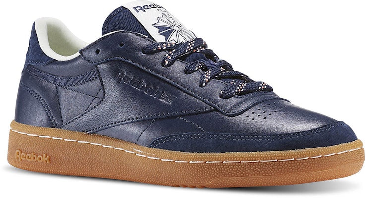(W) Reebok Club C 85 'Navy Gelap' BD1581 Lookbook (W) Reebok Club C 85 'Navy Gelap' BD1581