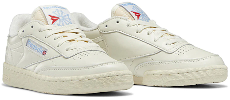 (W) Reebok Club C 85 'Putih Esensial' 100007798 Lookbook (W) Reebok Club C 85 'Putih Esensial' 100007798