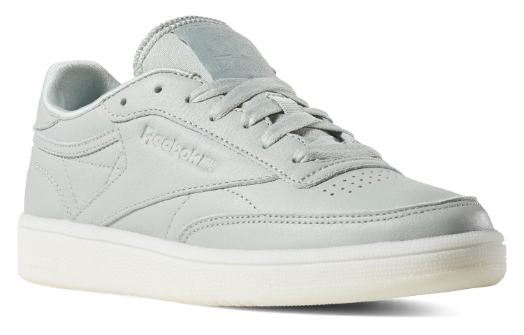 Lookbook (W) Reebok Club C 85 'Gris Low-Top' zapatillas bajas. CN6974