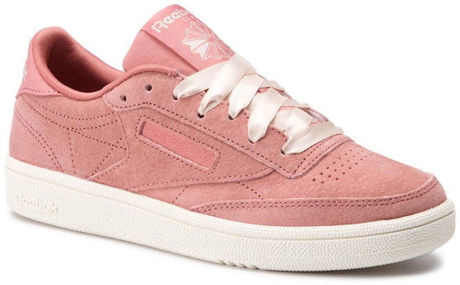 (W) Reebok Club C 85 'Merah Jambu' CN7027 Lookbook (W) Reebok Club C 85 'Merah Jambu' CN7027