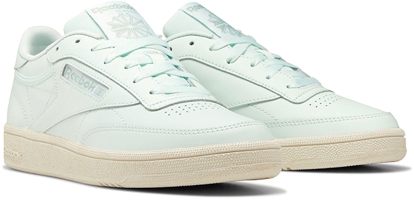 (Women) Reebok Club C Skate shoes 'Green' DV8434 Lookbook (Women) Reebok Club C Skate shoes 'Green' DV8434