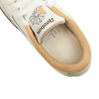Details for (W) Reebok Club C 85 經典休閒運動鞋 100229546