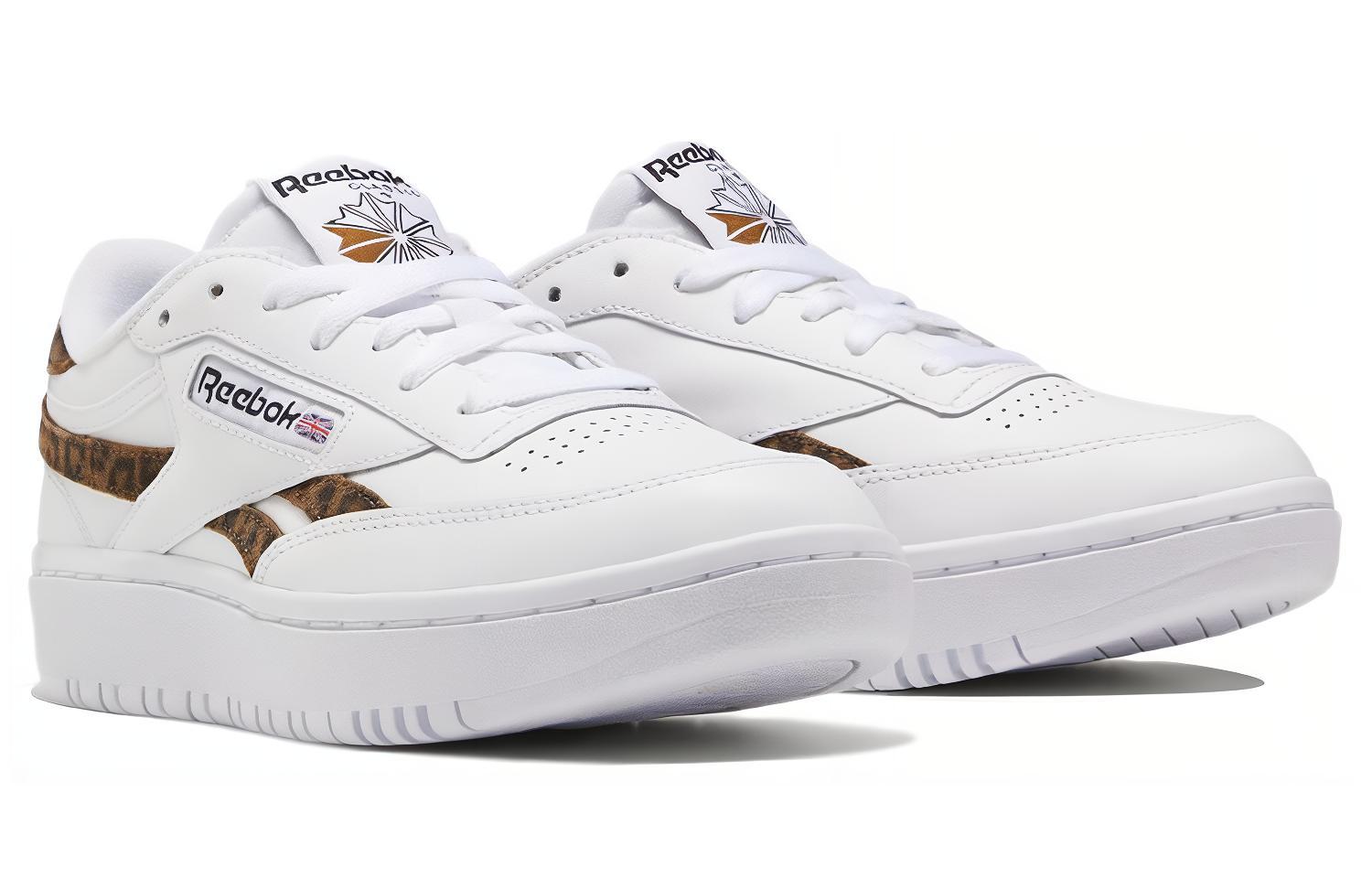 Lookbook Reebok Club C Double Revenge 復古低筒板鞋 女款 白棕