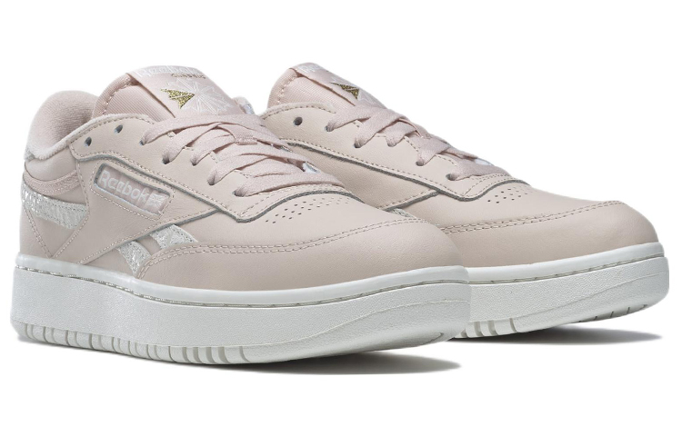 Lookbook Reebok Club C Double Revenge 防滑減震耐磨 低筒 板鞋 女式 粉白
