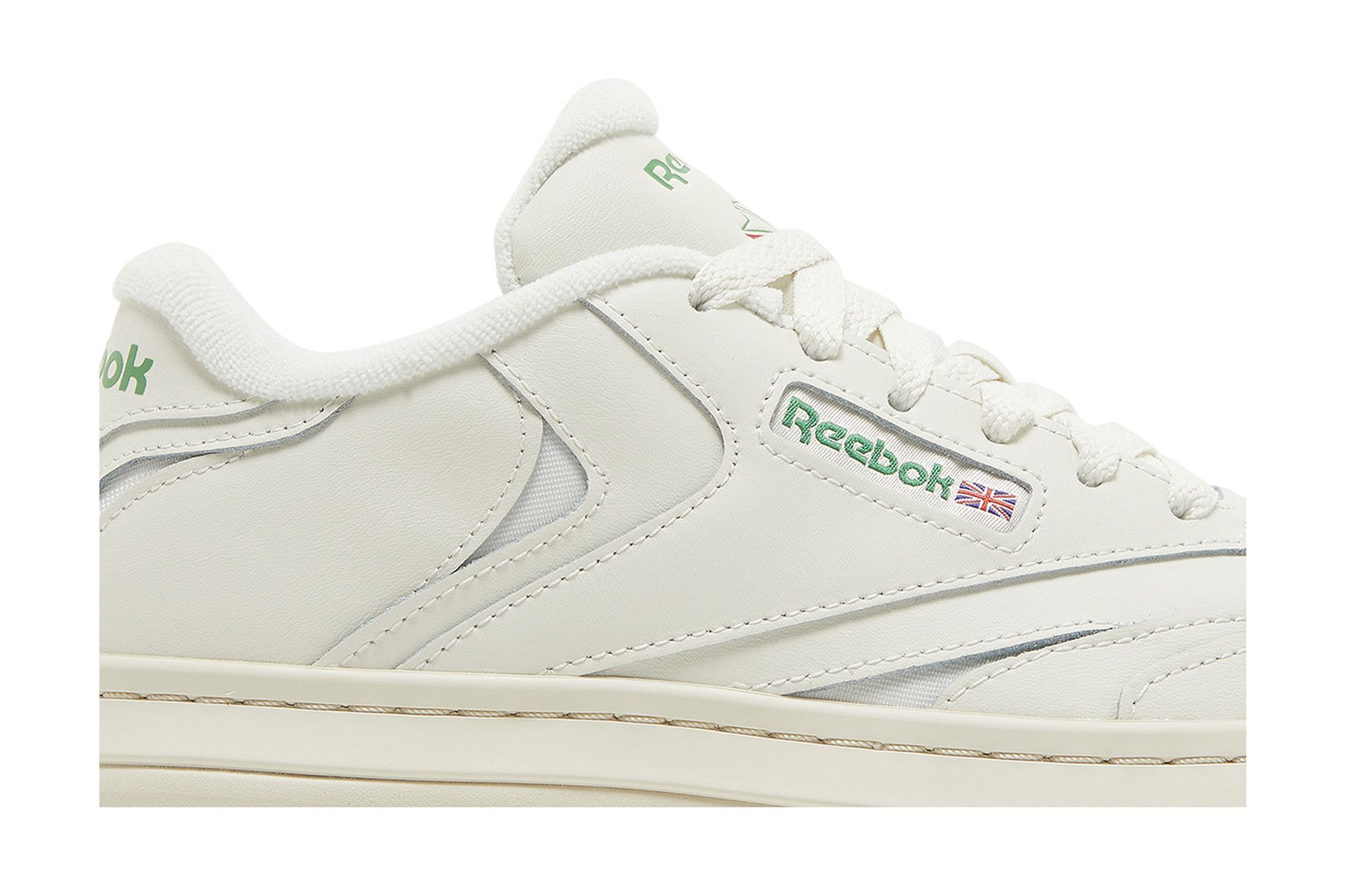 Lookbook (W) Reebok Club C Extra 'Chalk Glen Green' Zapatillas Retro GZ2423