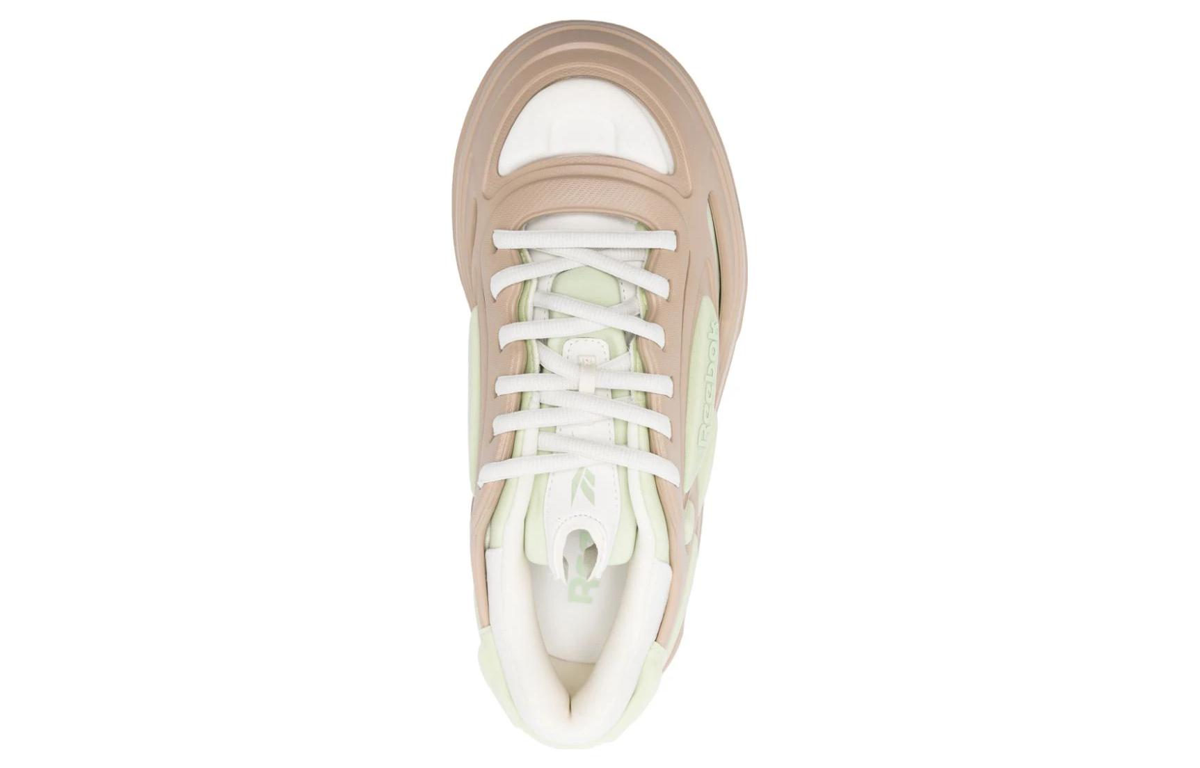 Shop (W) 锐步 Club C FWD '米色' RMIA037C99MAT001