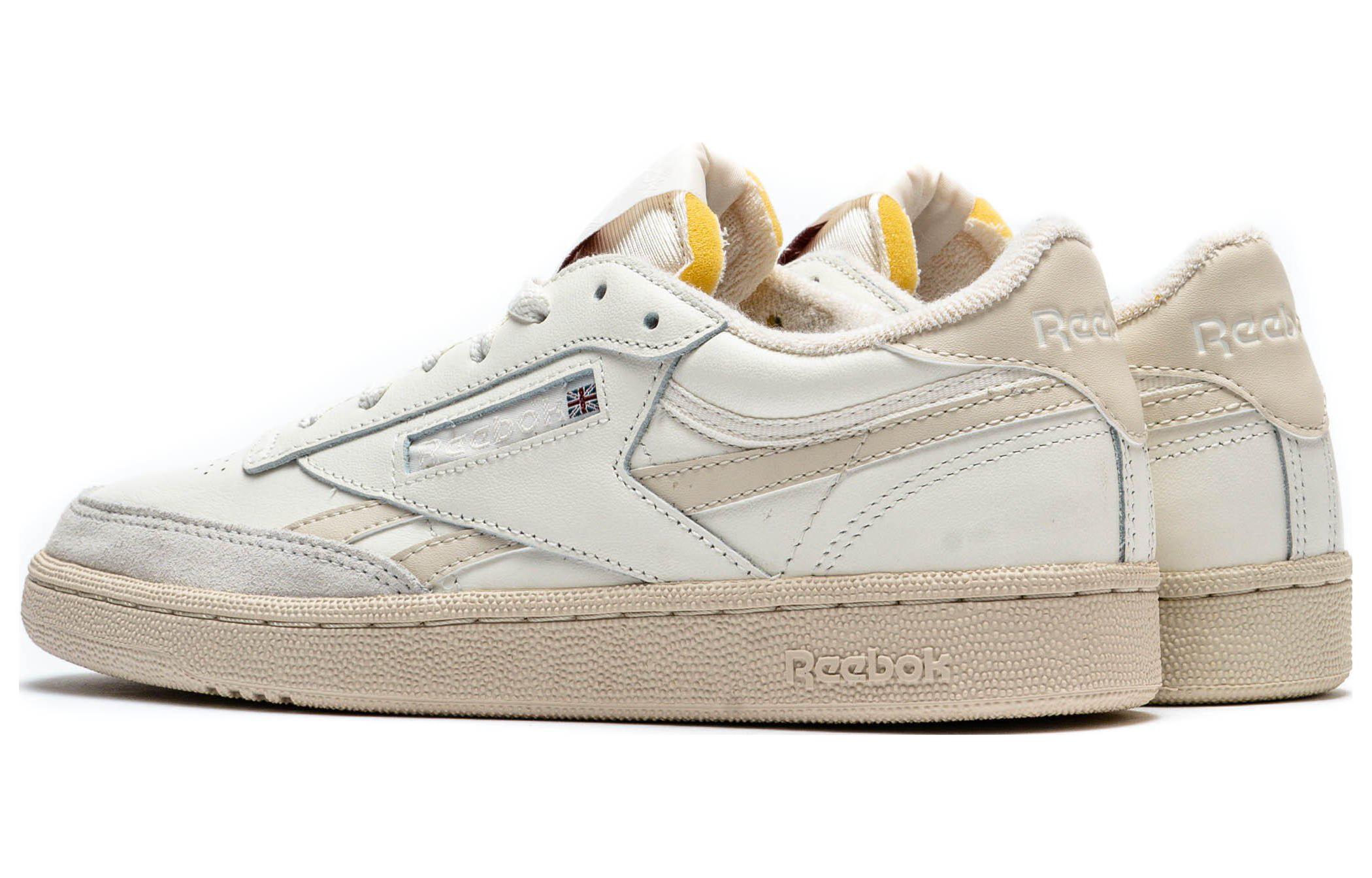 Lookbook (W) Reebok Club C Revenge 复古 '白垩奶油白' IE1603