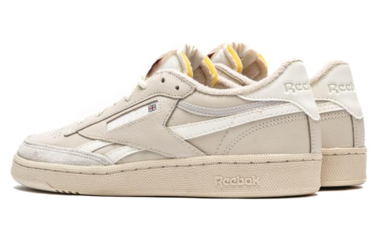 Lookbook (W) Reebok Club C Revenge Vintage Stucco Paperwhite Pria Wanita IE1602