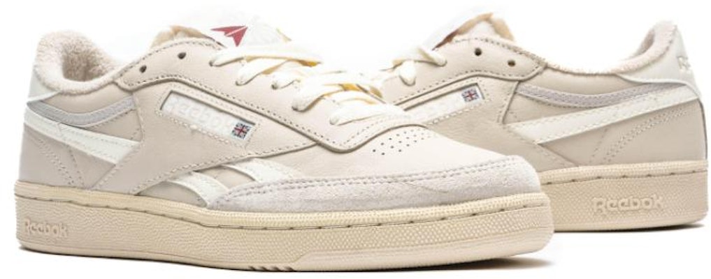 (W) Reebok Club C Revenge Vintage Stucco Paperwhite Pria Wanita IE1602 Shop (W) Reebok Club C Revenge Vintage Stucco Paperwhite Pria Wanita IE1602