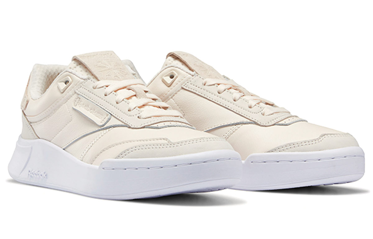 Lookbook (W) Reebok Club C Skate Schoenen ''Wit'' GZ5532