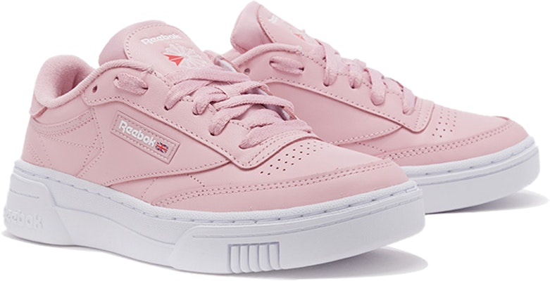 (W) リーボック Club C スケシュー ピンク Q46335 Lookbook (W) リーボック Club C スケシュー ピンク Q46335