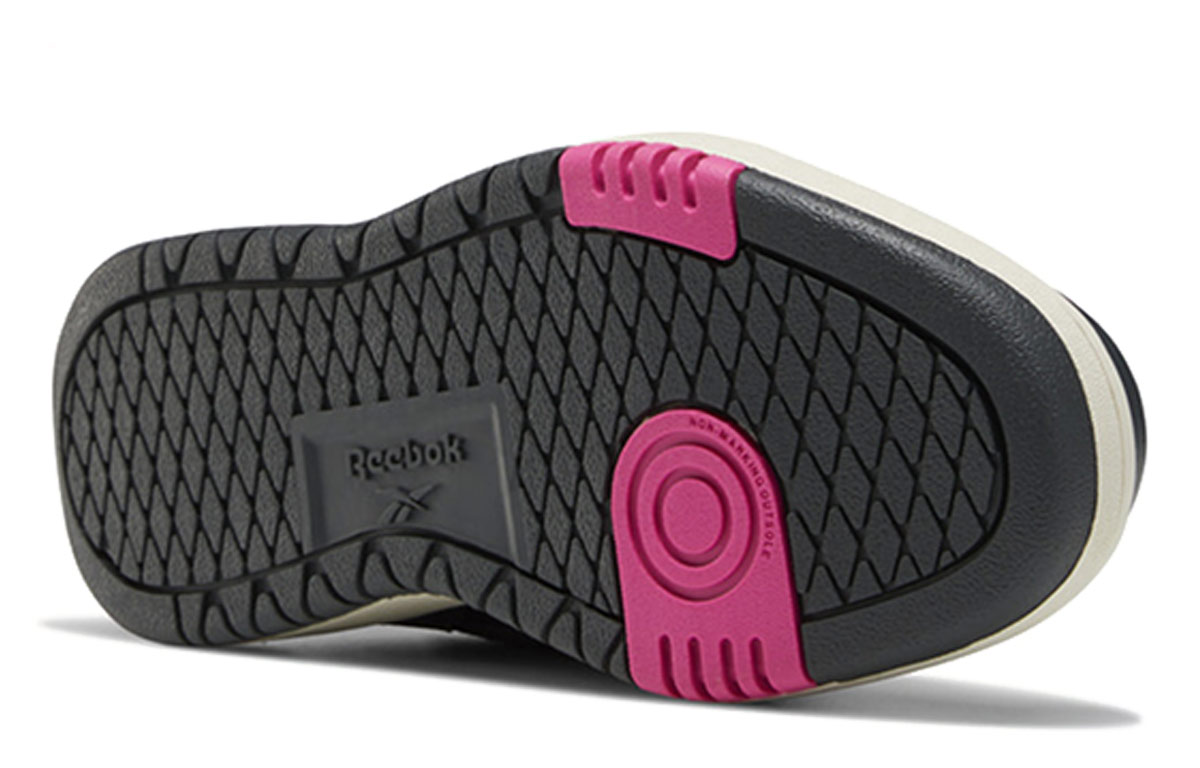 Details for (W) Reebok Court Double Mix ''Schwarz Rosa'' FV8663