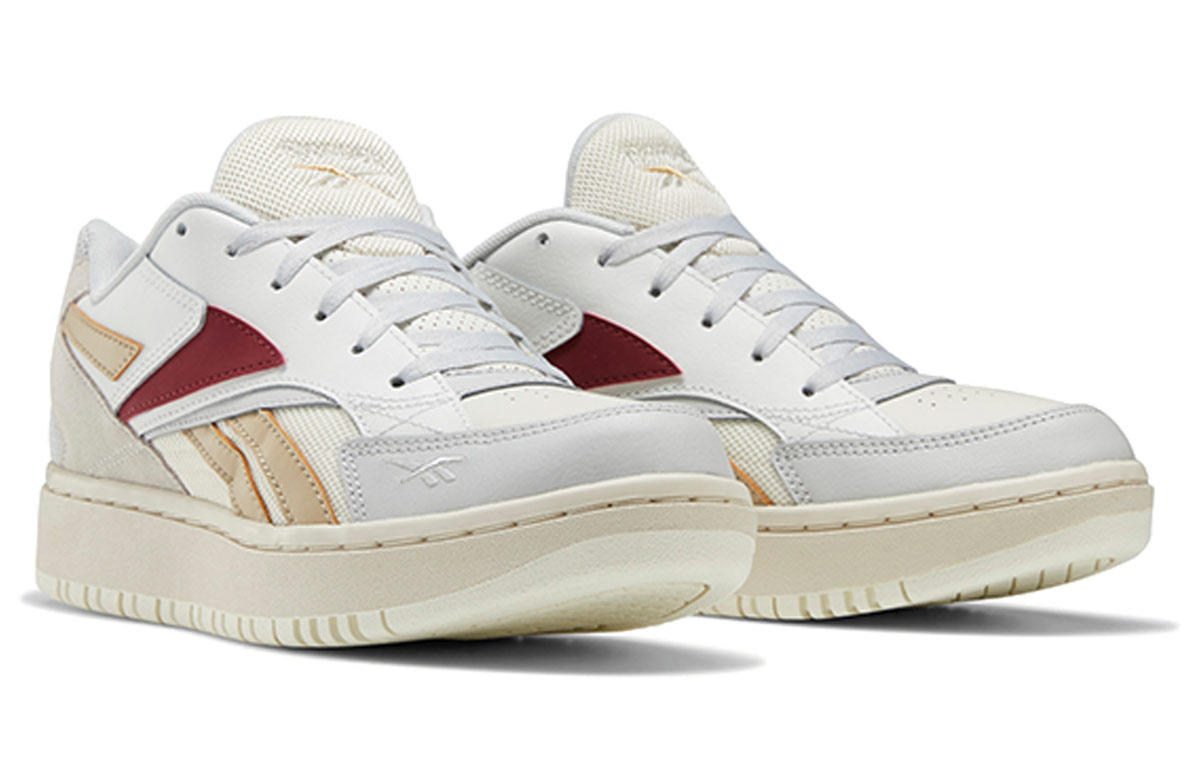 Lookbook Reebok Court Double Mix 女款 灰棕色 板鞋