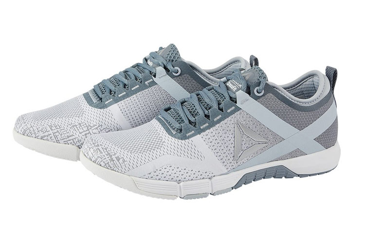Lookbook (W) Reebok CrossFit Grace 'Gris Comfort Zapatillas Bajas' CM9881