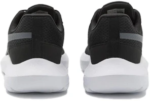 Shop Reebok Energen Lux 耐磨減震 低筒 跑步鞋 男女皆宜 黑色