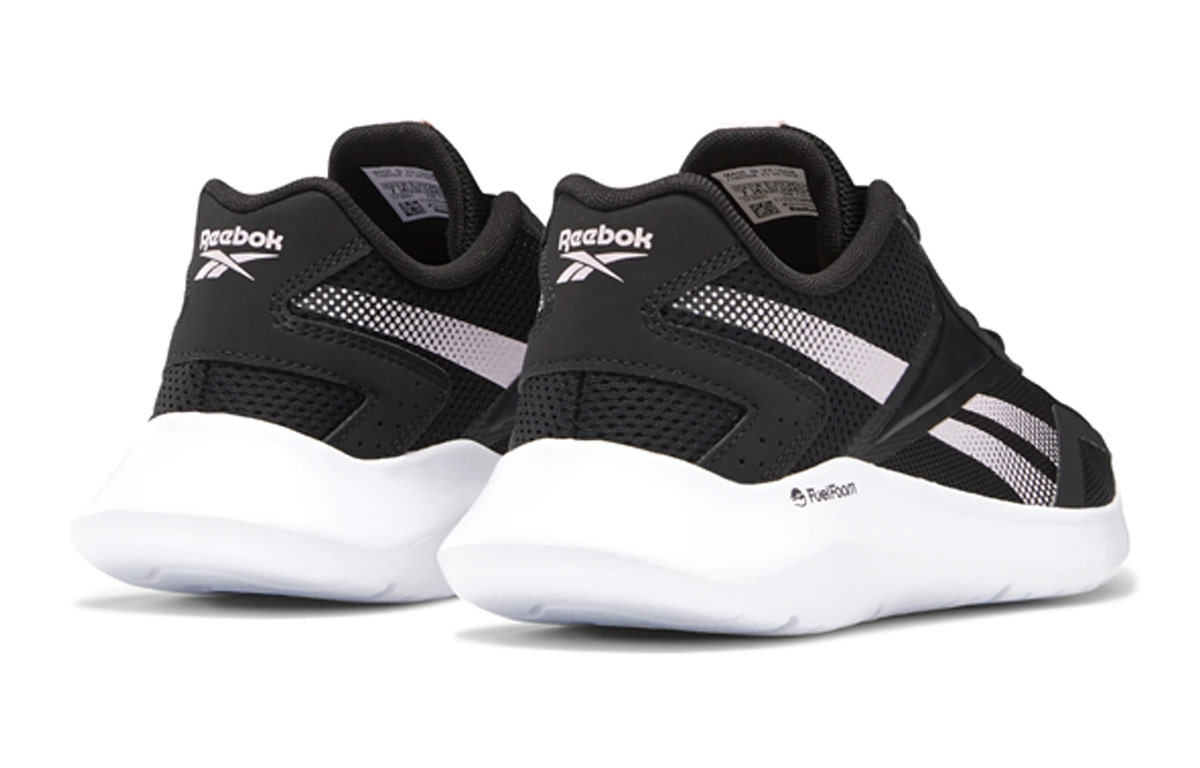 Shop (W) 锐步 Energylux 2.0 '黑白' 运动鞋 FV5109