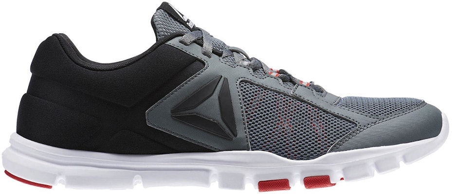 (W) Reebok Everchill Tr 'Hitam' BS5306 Order (W) Reebok Everchill Tr 'Hitam' BS5306