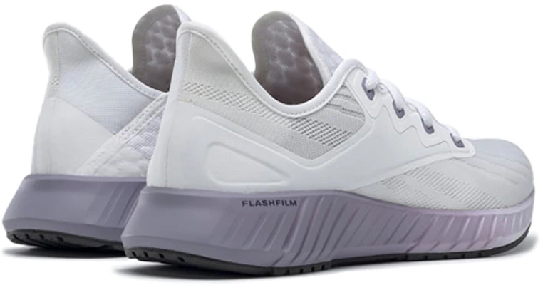Reebok Flashfilm 2.0 耐磨低筒運動鞋 女款 白色 Shop Reebok Flashfilm 2.0 耐磨低筒運動鞋 女款 白色