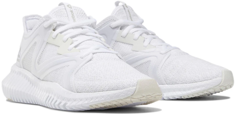 (W) Reebok Flexagon 2 ''Wit'' DV9672 Lookbook (W) Reebok Flexagon 2 ''Wit'' DV9672