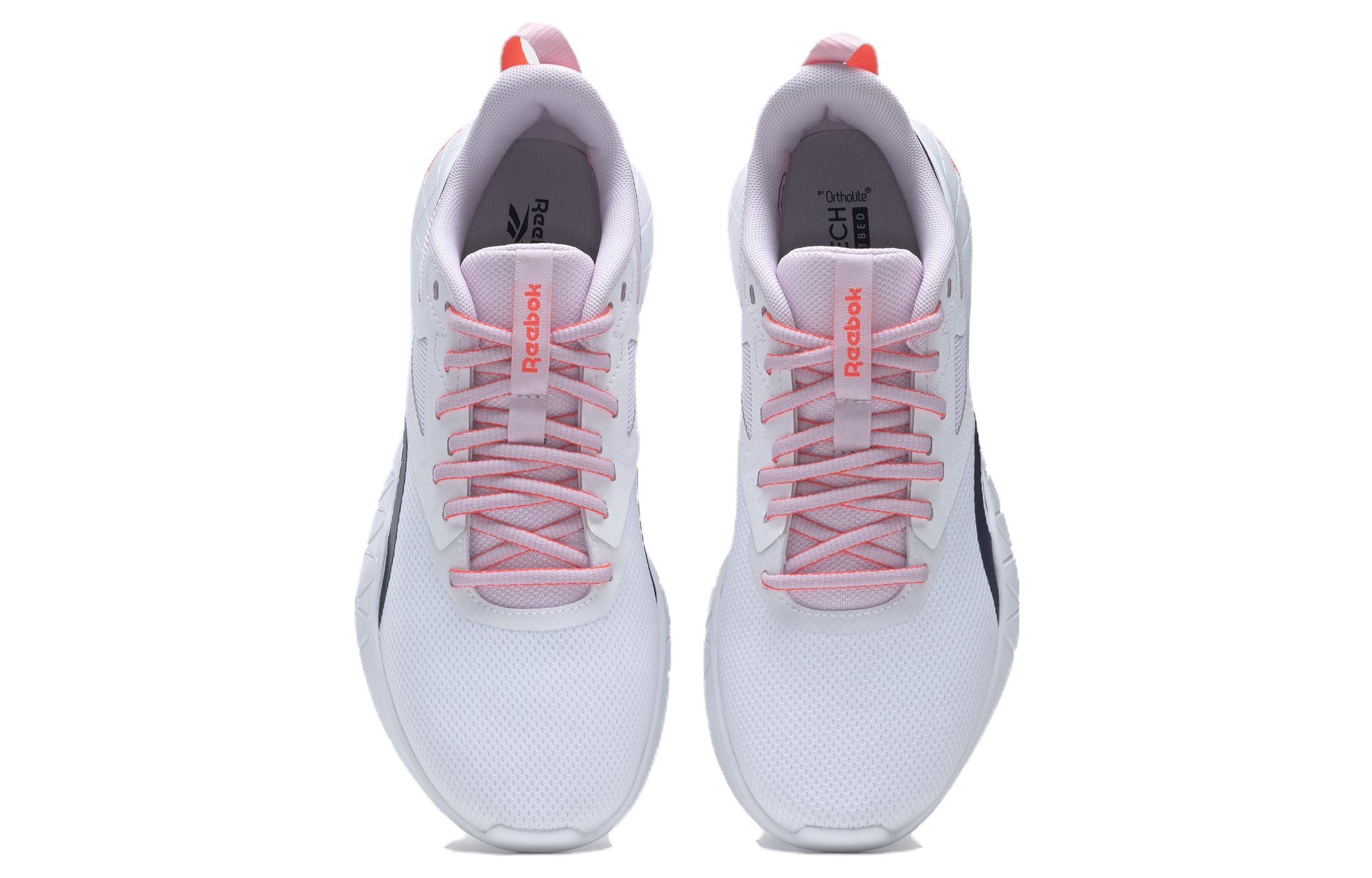 Shop (W) 锐步 Flexagon Force 4 "白色海军蓝粉" HP9223