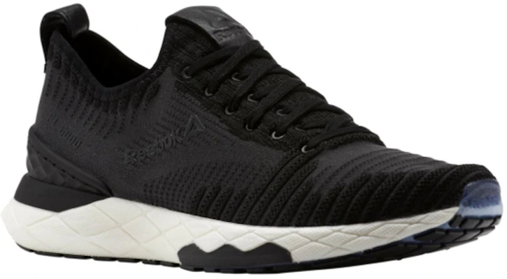 (W) Reebok FLOATRIDE 6000 ''Zwart Wit'' CN1762 Lookbook (W) Reebok FLOATRIDE 6000 ''Zwart Wit'' CN1762