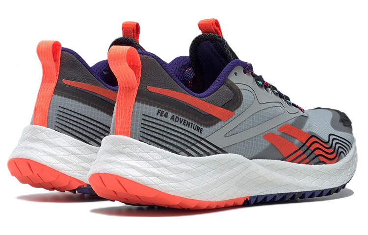 Shop Reebok Floatride Energy 4 舒適耐磨跑步鞋 女款 灰橙