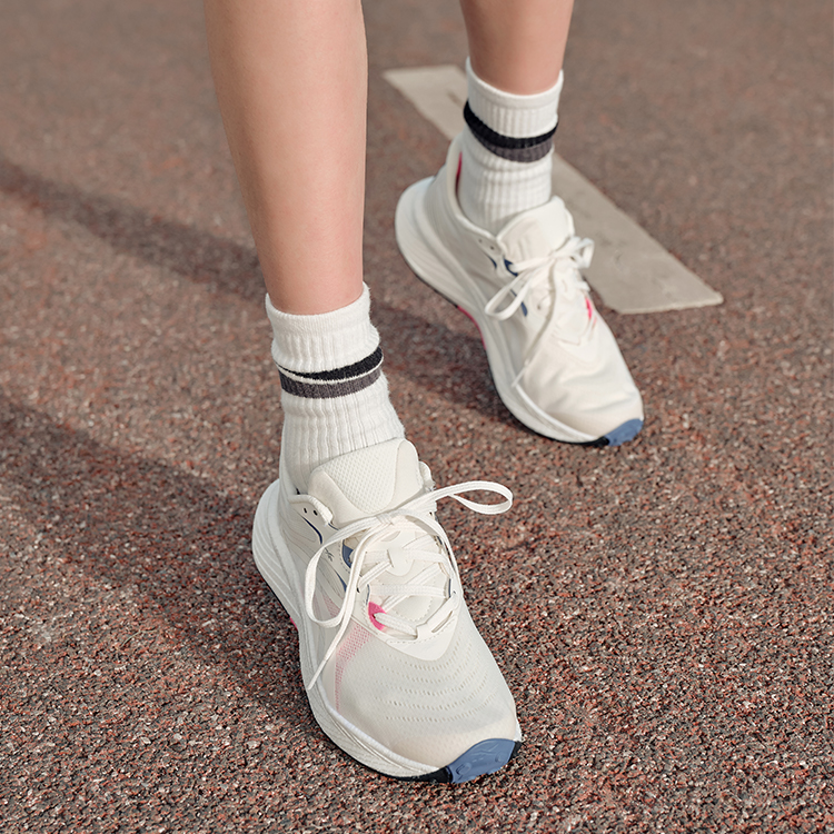 Purchase (Women) Reebok Floatride Energy 5 'Beige White' 100074426