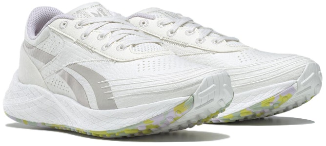 (W) 锐步跑鞋低帮‘白灰’ GW5240 Lookbook (W) 锐步跑鞋低帮‘白灰’ GW5240