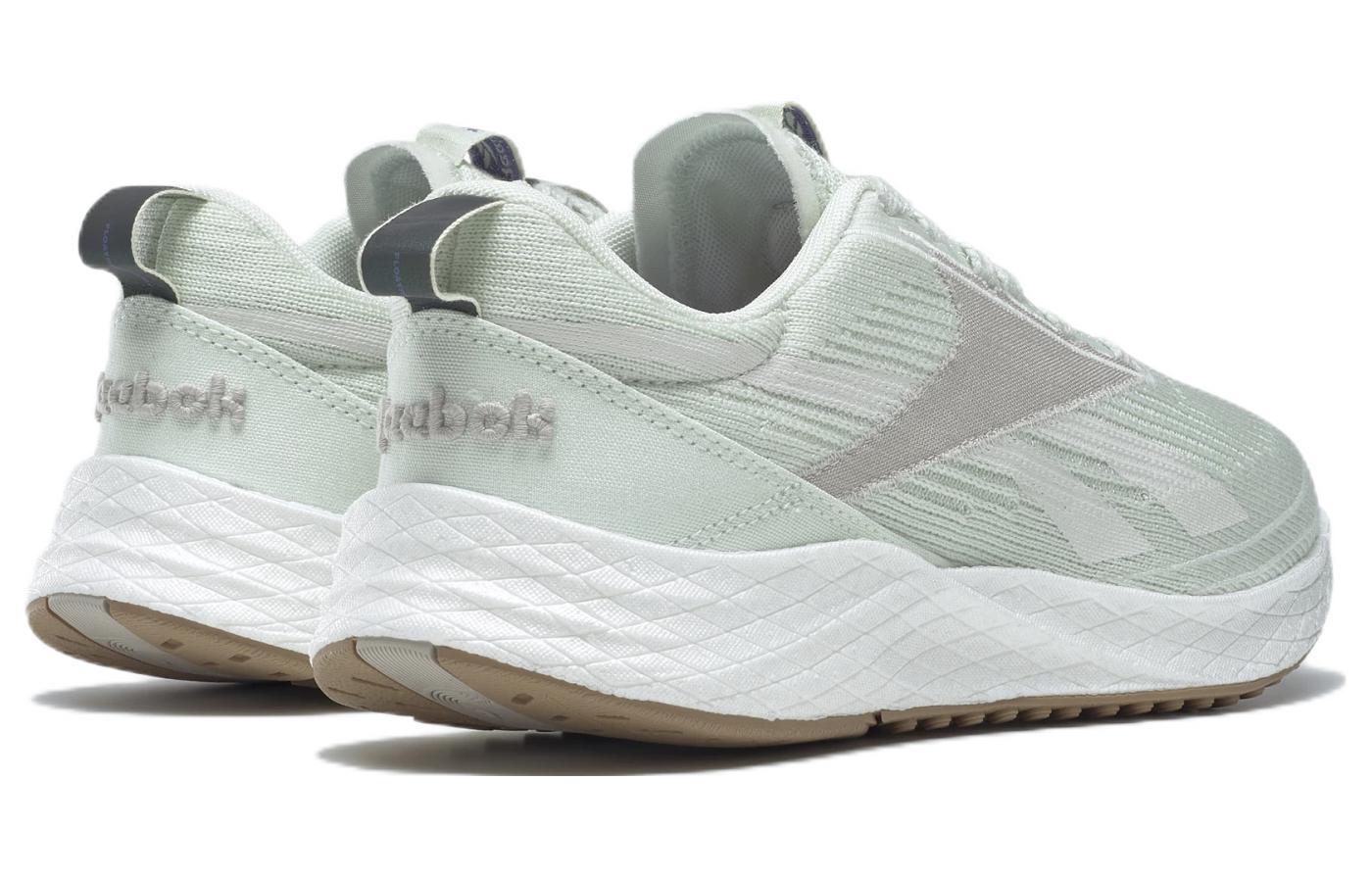 Shop (W) Reebok Floatride Energy Grow 'Hijau Muda' GX0248